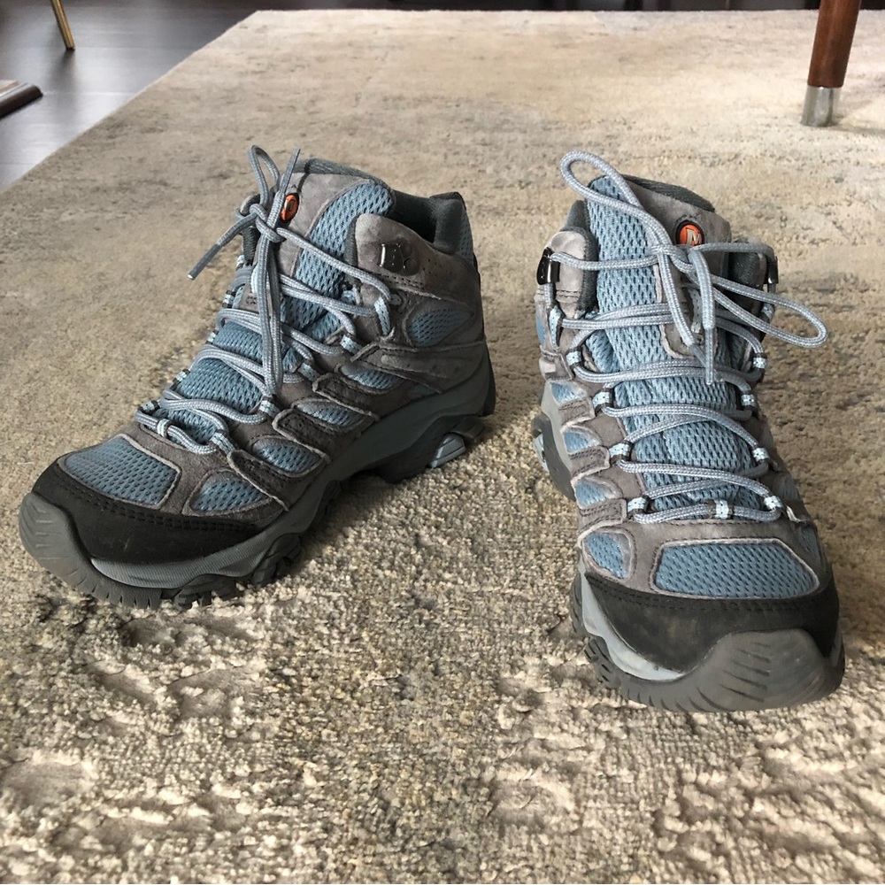 Merrell Moab 3 Mid Hiking Boot